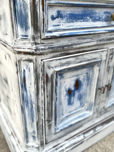 ONLINE Painted Furniture Tutorial - Learn How to Create a Layered Paint Finish