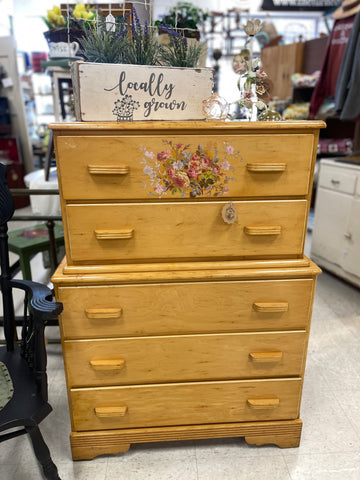 Vintage Desser with Roses