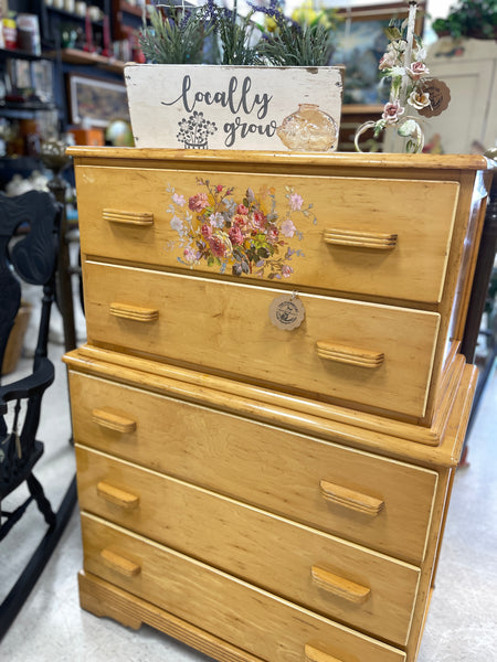Vintage Desser with Roses